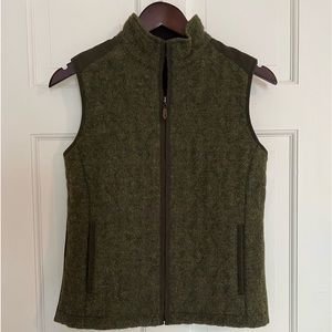 J McLaughlin vest